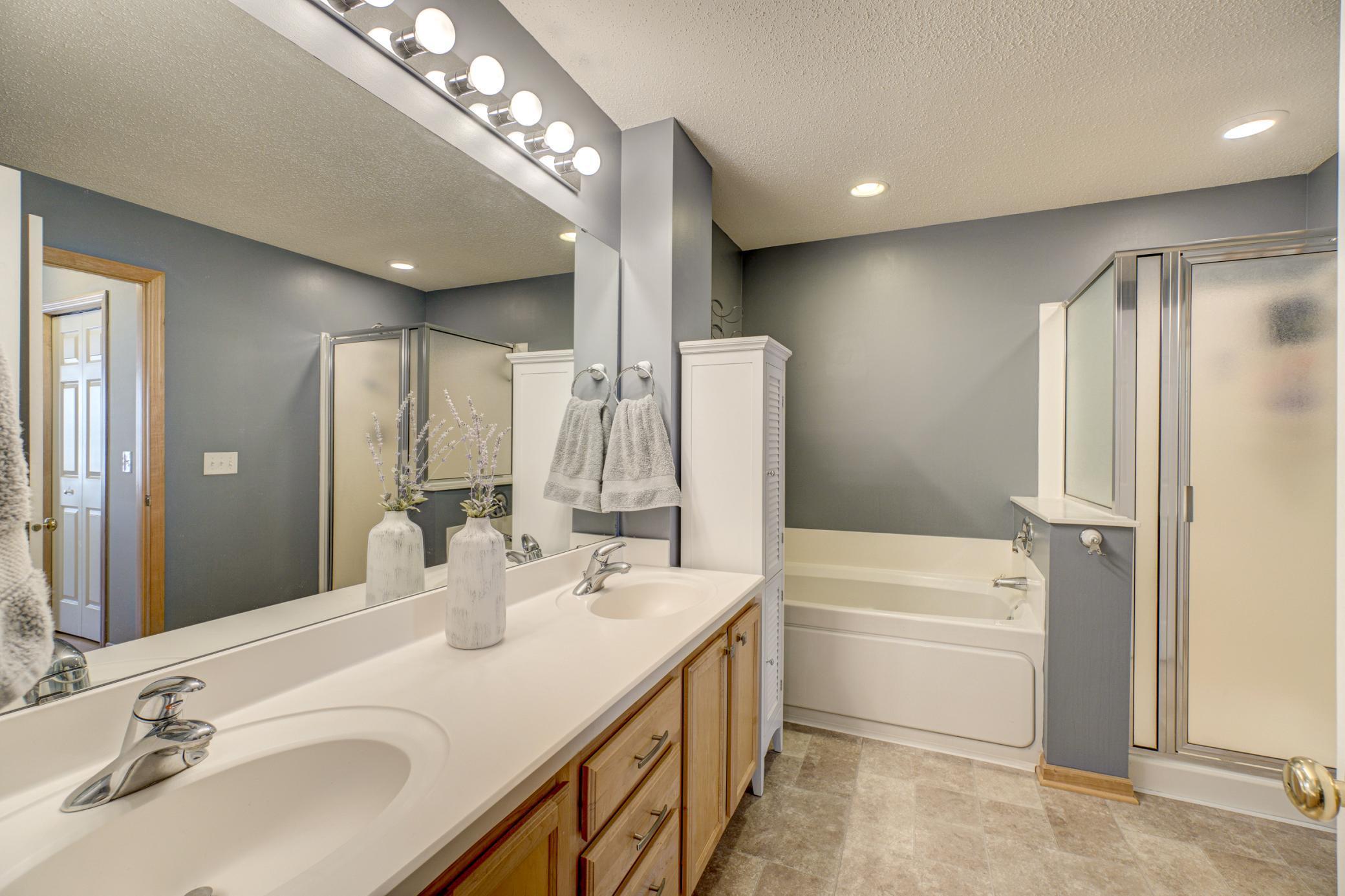 4577 Victor Path, Unit 8 Hugo, MN 55038 - Photo 14 of 20