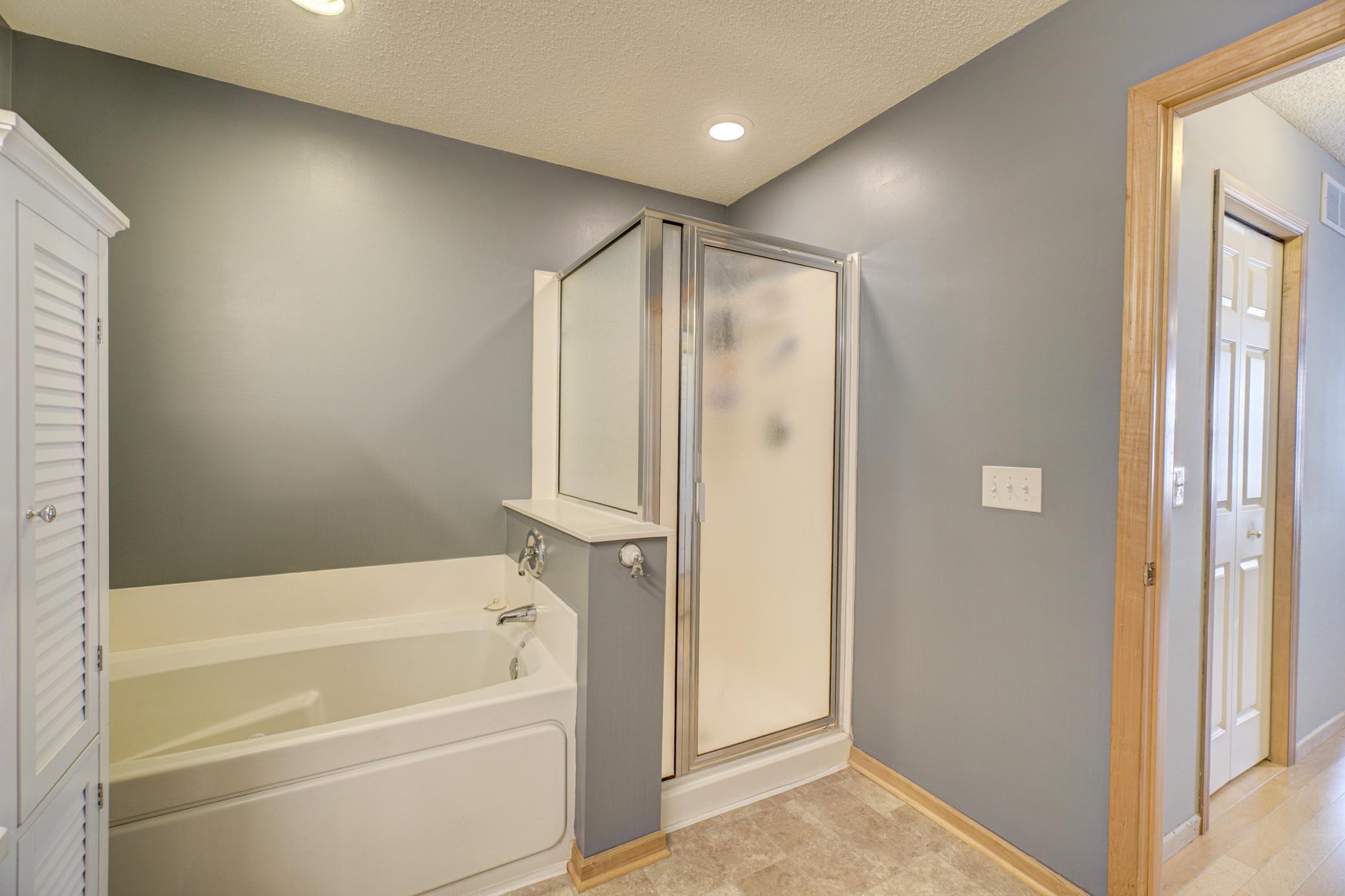 4577 Victor Path, Unit 8 Hugo, MN 55038 - Photo 15 of 20