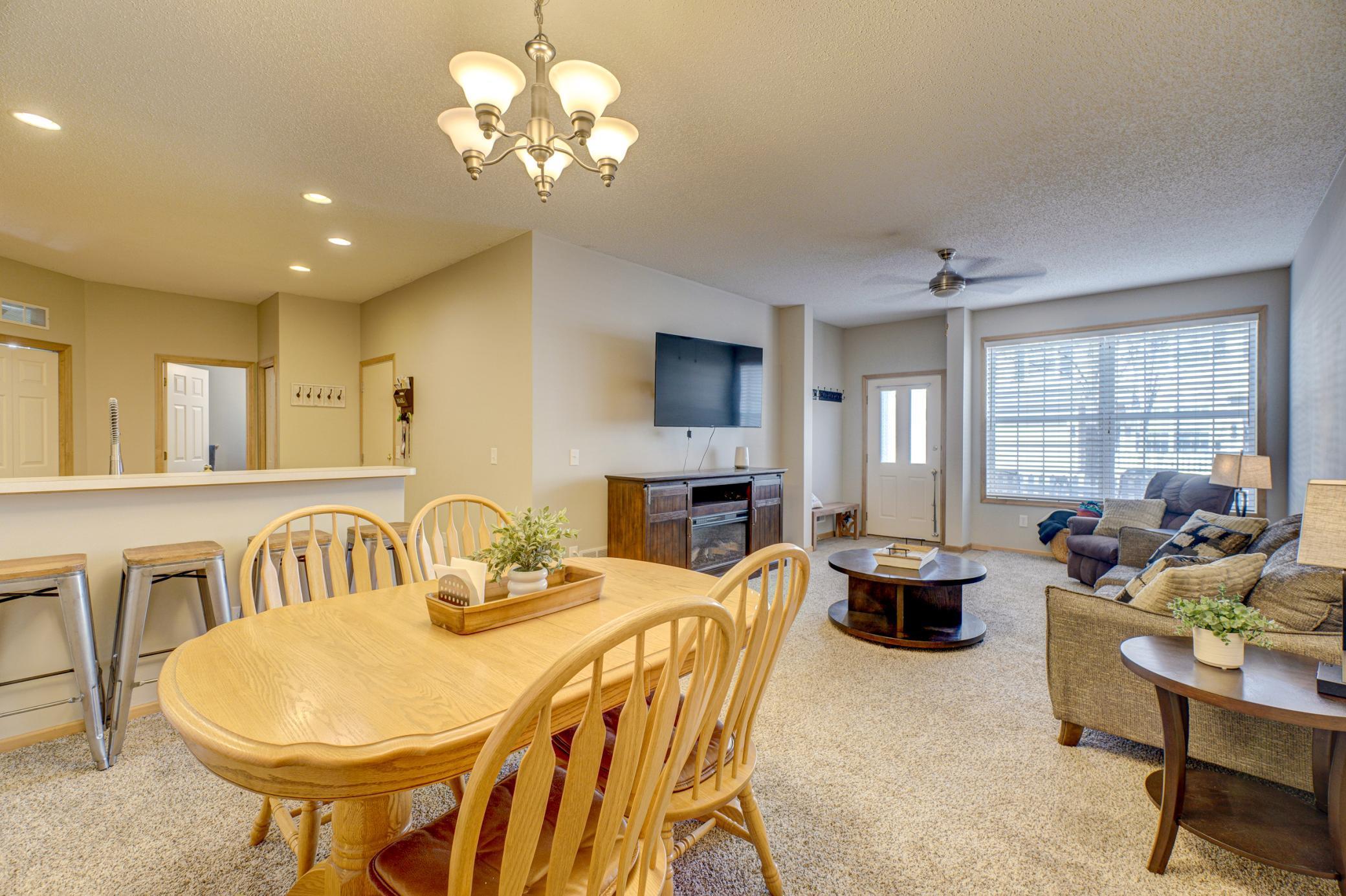 4577 Victor Path, Unit 8 Hugo, MN 55038 - Photo 4 of 20