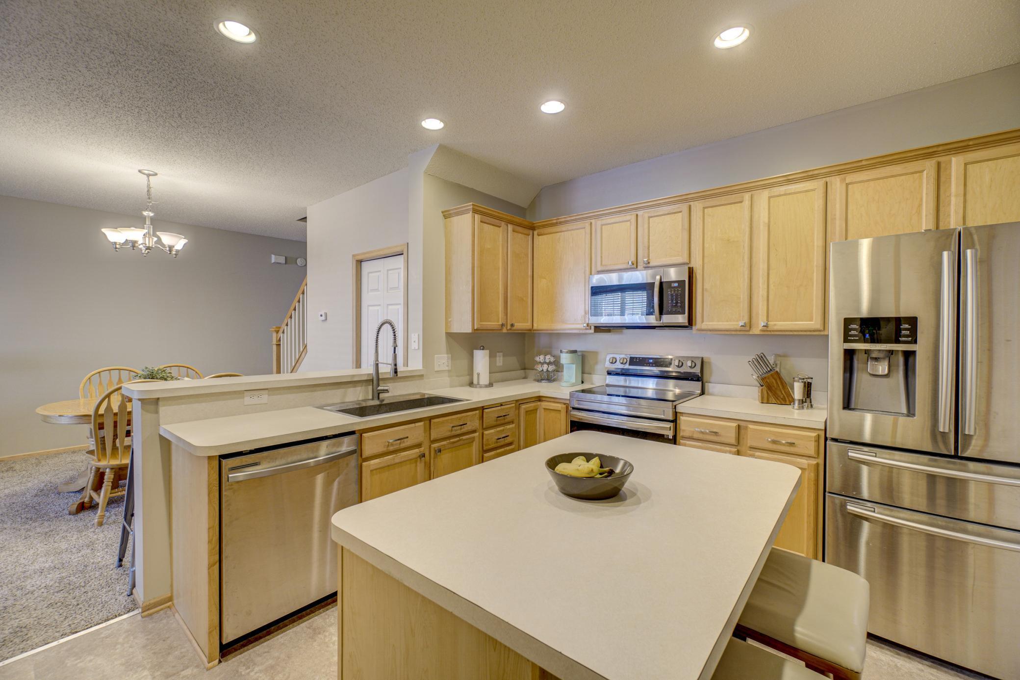 4577 Victor Path, Unit 8 Hugo, MN 55038 - Photo 8 of 20