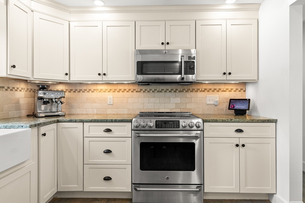 191 Lions Mouth Road Amesbury, MA 01913 - Photo 10 of 42
