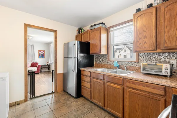 $165,000 | 211 12th Avenue Southwest, Austin, MN 55912