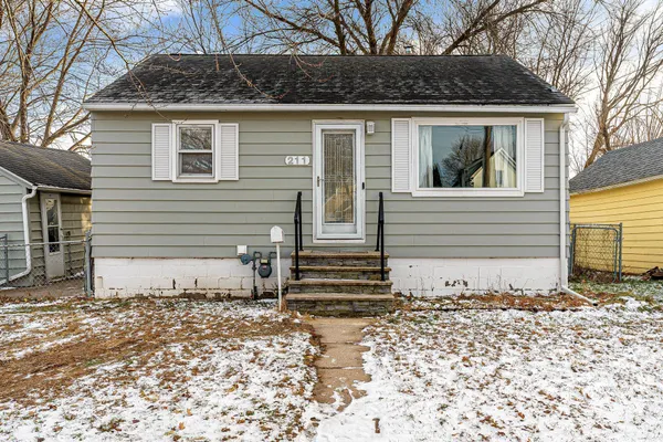 $165,000 | 211 12th Avenue Southwest, Austin, MN 55912