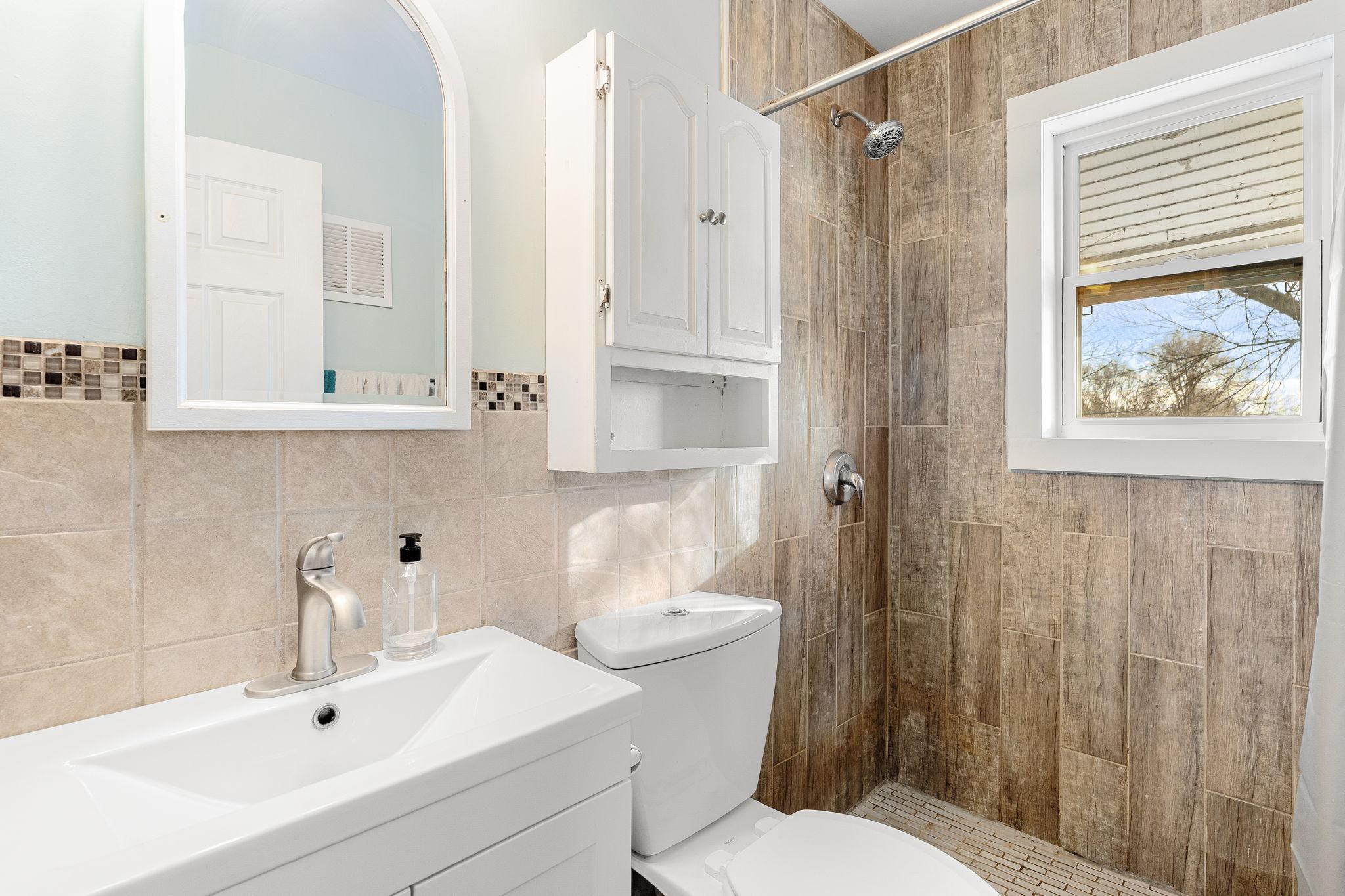 211 12th Avenue Southwest Austin, MN 55912 - Photo 21 of 29