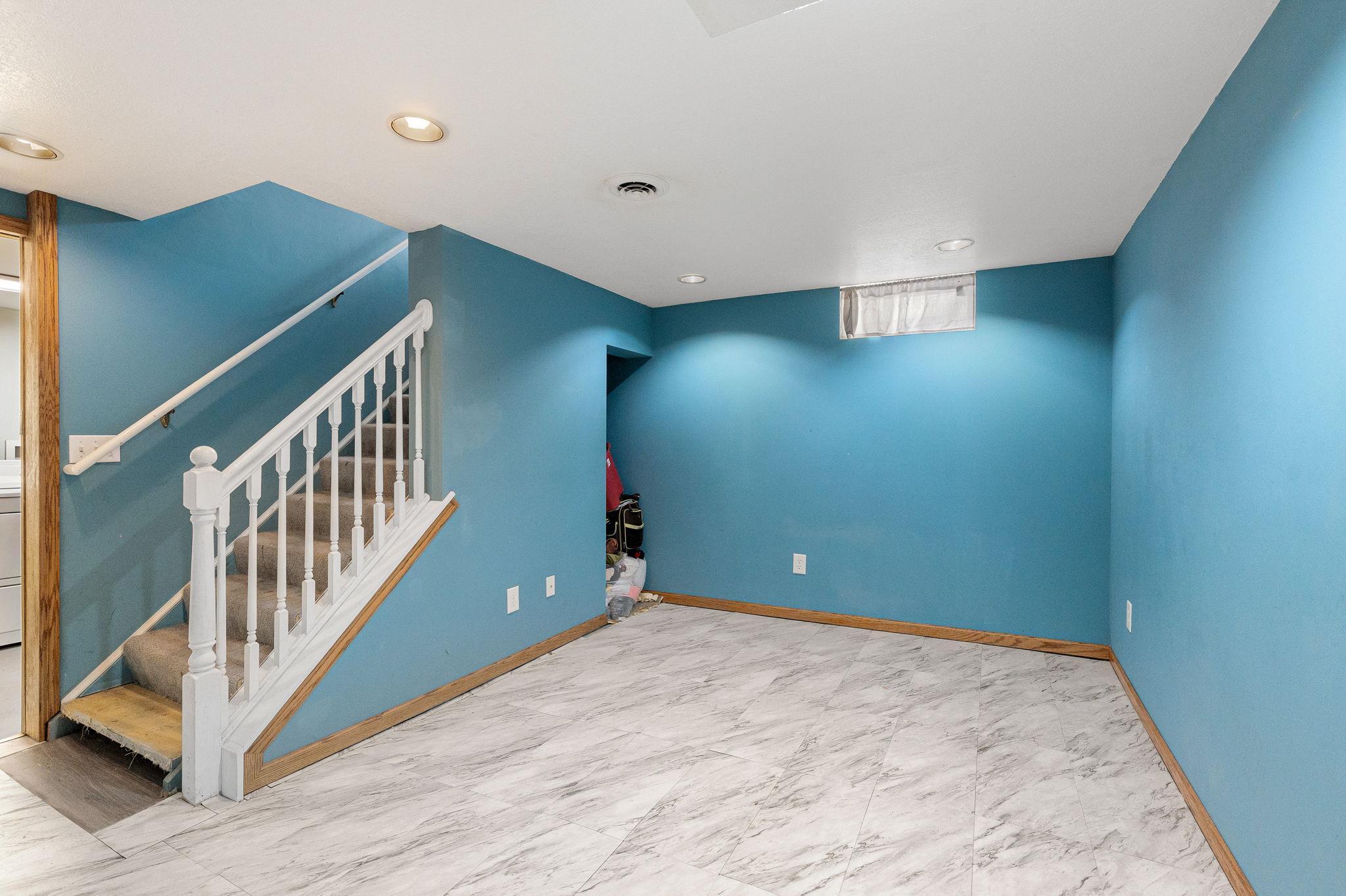 211 12th Avenue Southwest Austin, MN 55912 - Photo 26 of 29