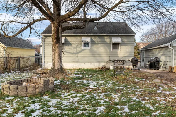 $165,000 | 211 12th Avenue Southwest, Austin, MN 55912