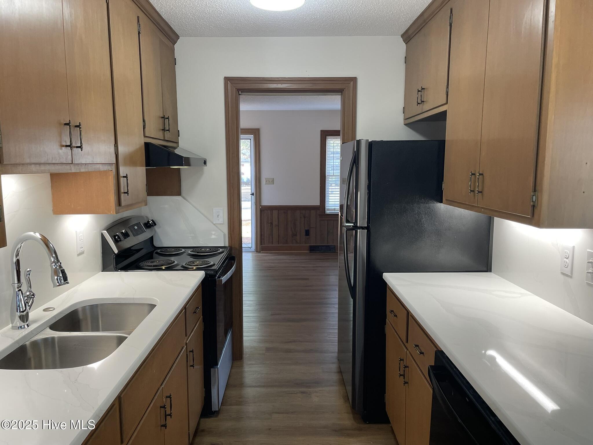 2105 Mitchell Place Southwest Wilson, NC 27893 - Photo 6 of 15 IMG_4901