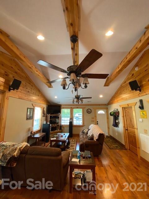 5281 Jenkins Road Morganton, NC 28655 - Photo 3 of 31 a living room with furniture
