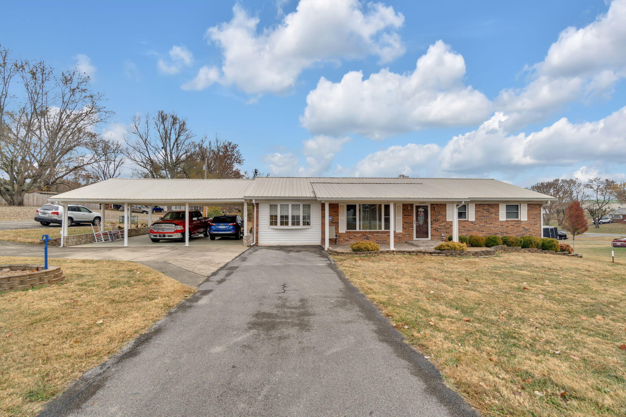 7-web-or-mls-JH-Fri 20231110-019