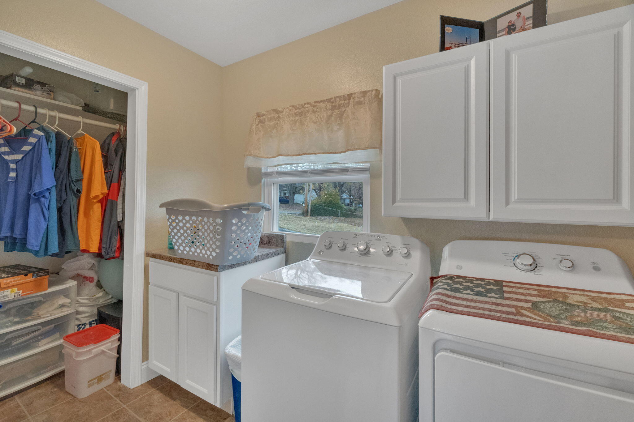 2295 Buckingham Road Greeneville, TN 37745 - Photo 20 of 32 25-web-or-mls-JH-Fri 20231110-078