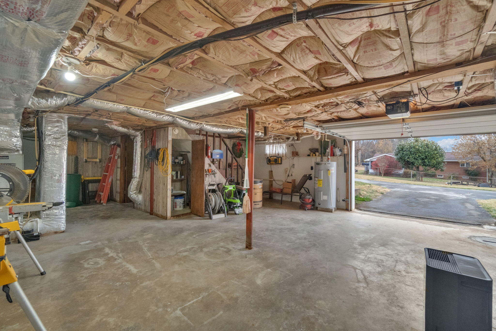 2295 Buckingham Road Greeneville, TN 37745 - Photo 28 of 32 29-web-or-mls-JH-Fri 20231110-096