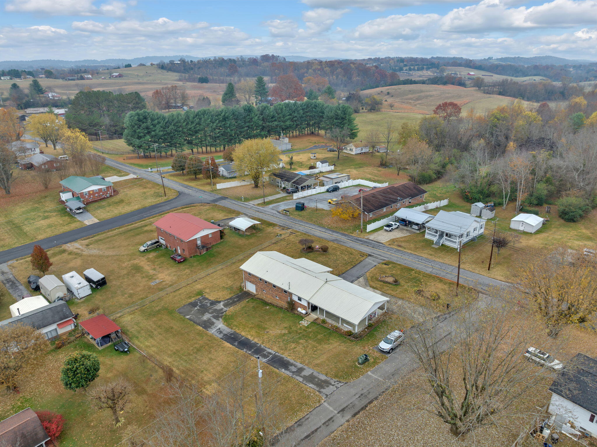 2295 Buckingham Road Greeneville, TN 37745 - Photo 30 of 32 2-web-or-mls-JH-Fri 20231110-001