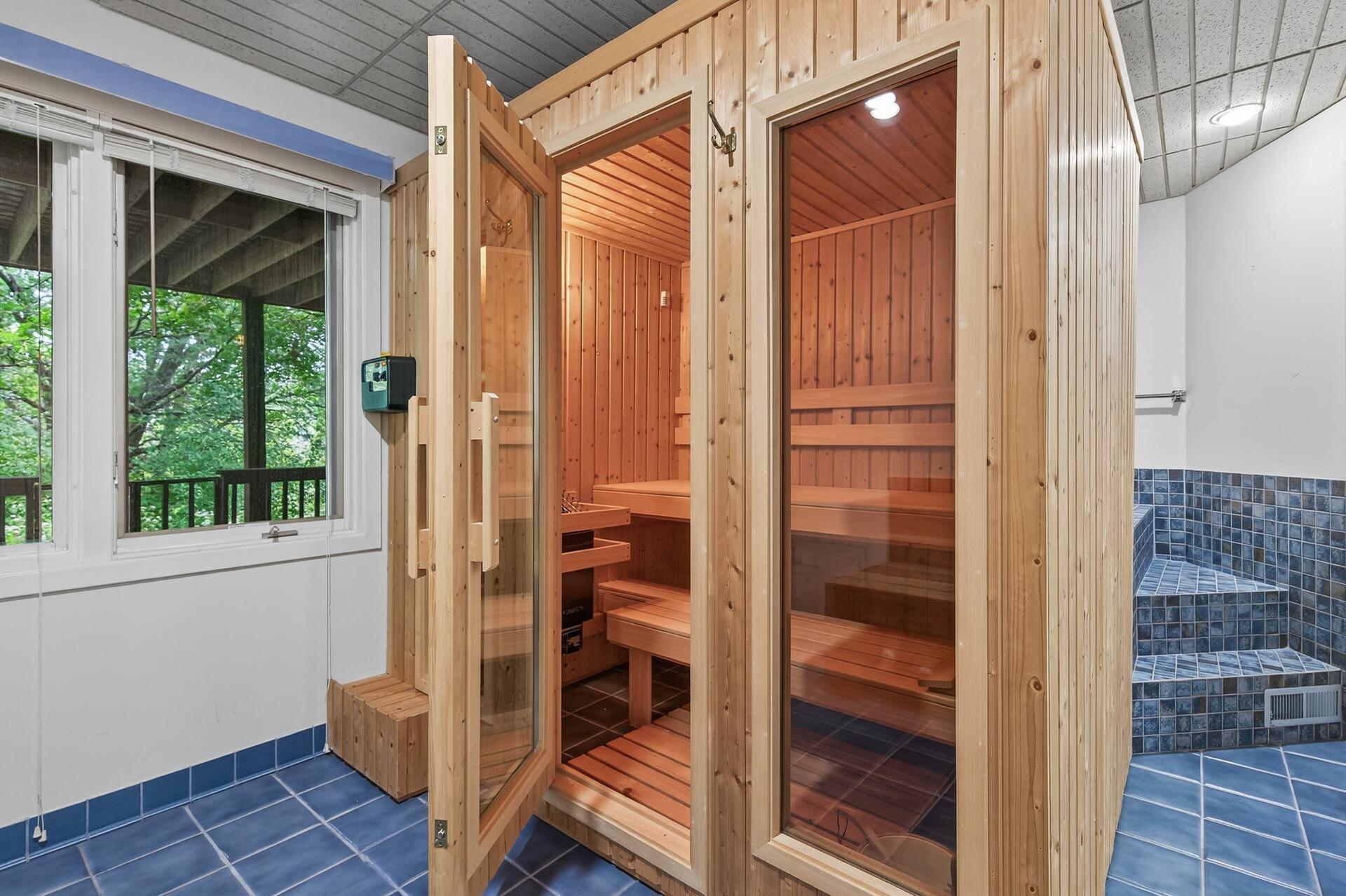 10417 Fawns Way Eden Prairie, MN 55347 - Photo 35 of 53