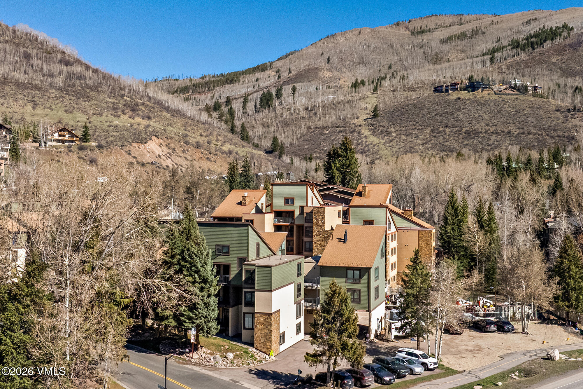963 Lions Ridge Loop, Unit 502 Vail, CO 81657 - Photo 30 of 30 an aerial view of a house with a mountain