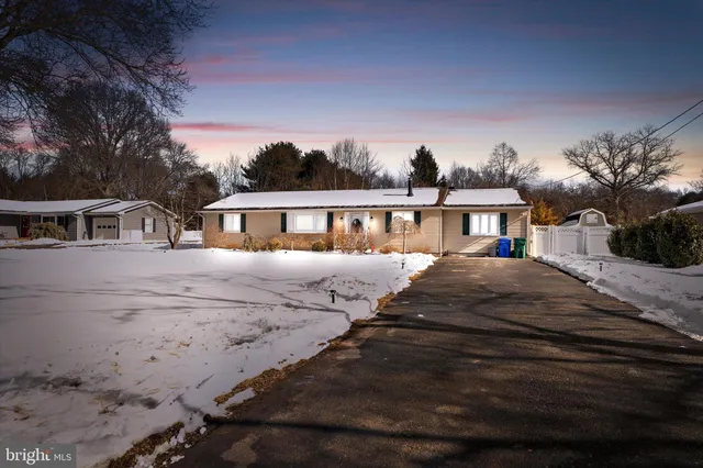 $539,000 | 387 Chesterfield Jacobstown Road, Wrightstown, NJ 08562