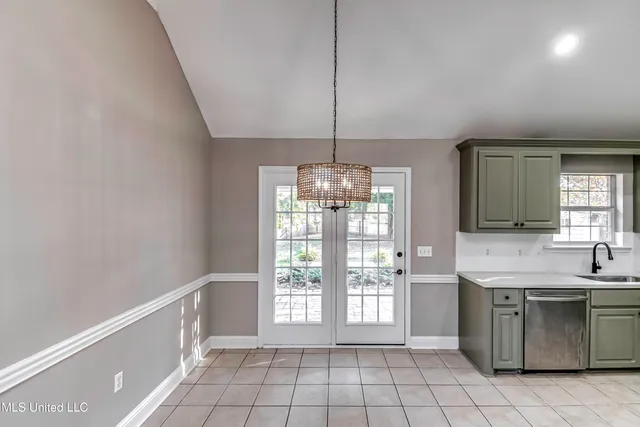 $270,000 | 208 Woodgreen Cove, Flowood, MS 39232