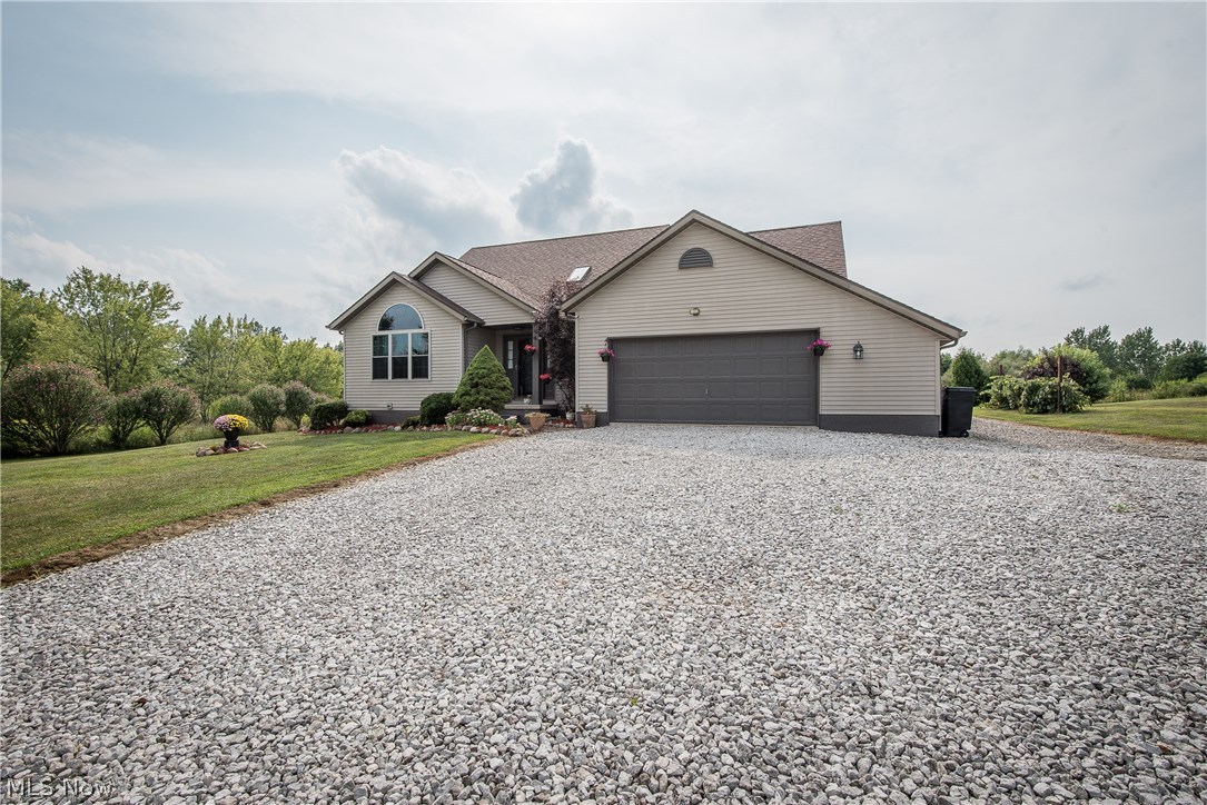 305 Maxwell Road Atwater, OH 44201 - Photo 1 of 28 Welcome to 305 Maxwell Road!