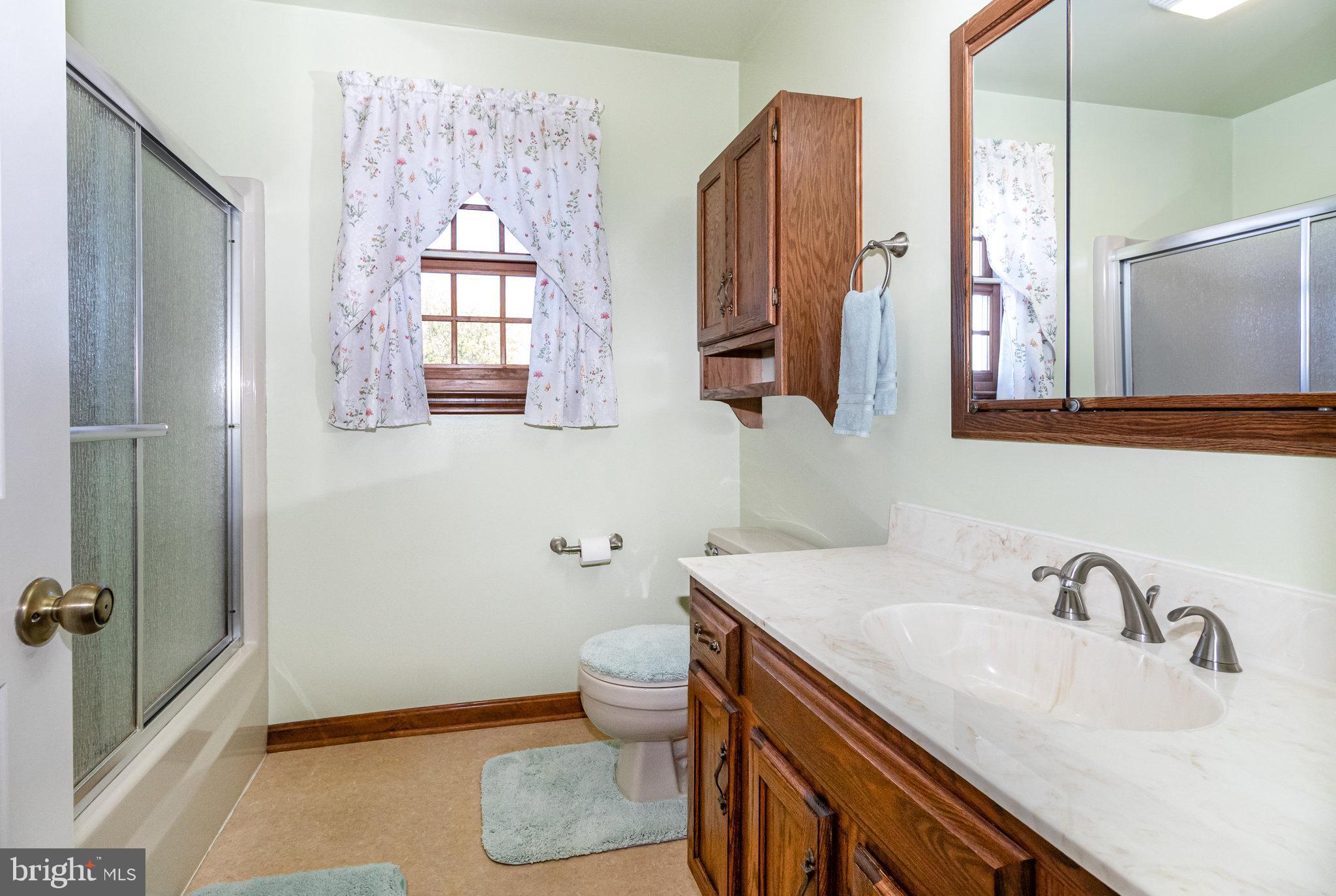 2405 Myers Road Spring Grove, PA 17362 - Photo 16 of 33 Gallery Image 16