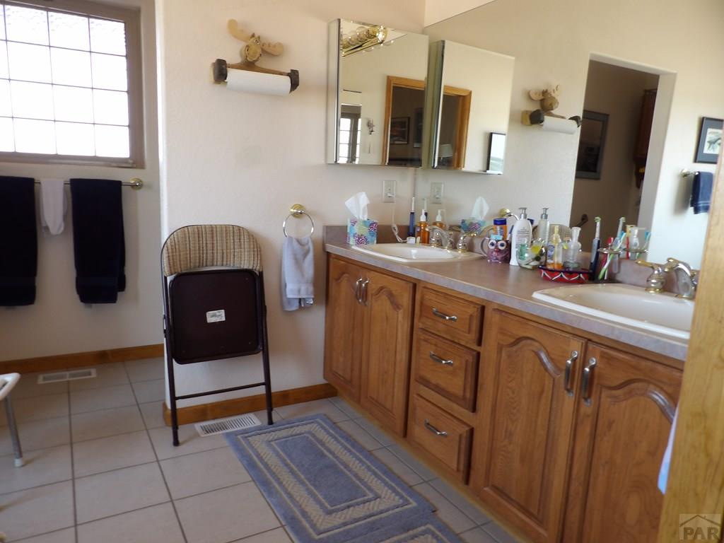 9065 Canyon Rim Drive Rye, CO 81069 - Photo 10 of 57