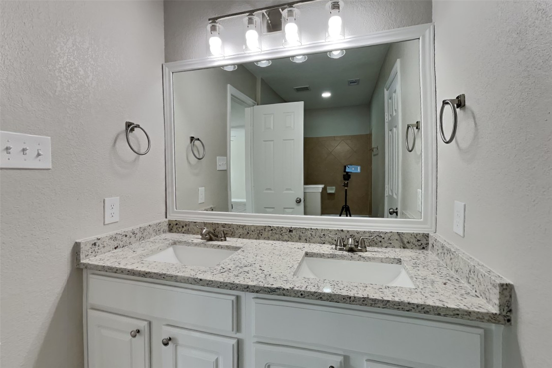 16415 Lapis River Drive Spring, TX 77379 - Photo 14 of 20