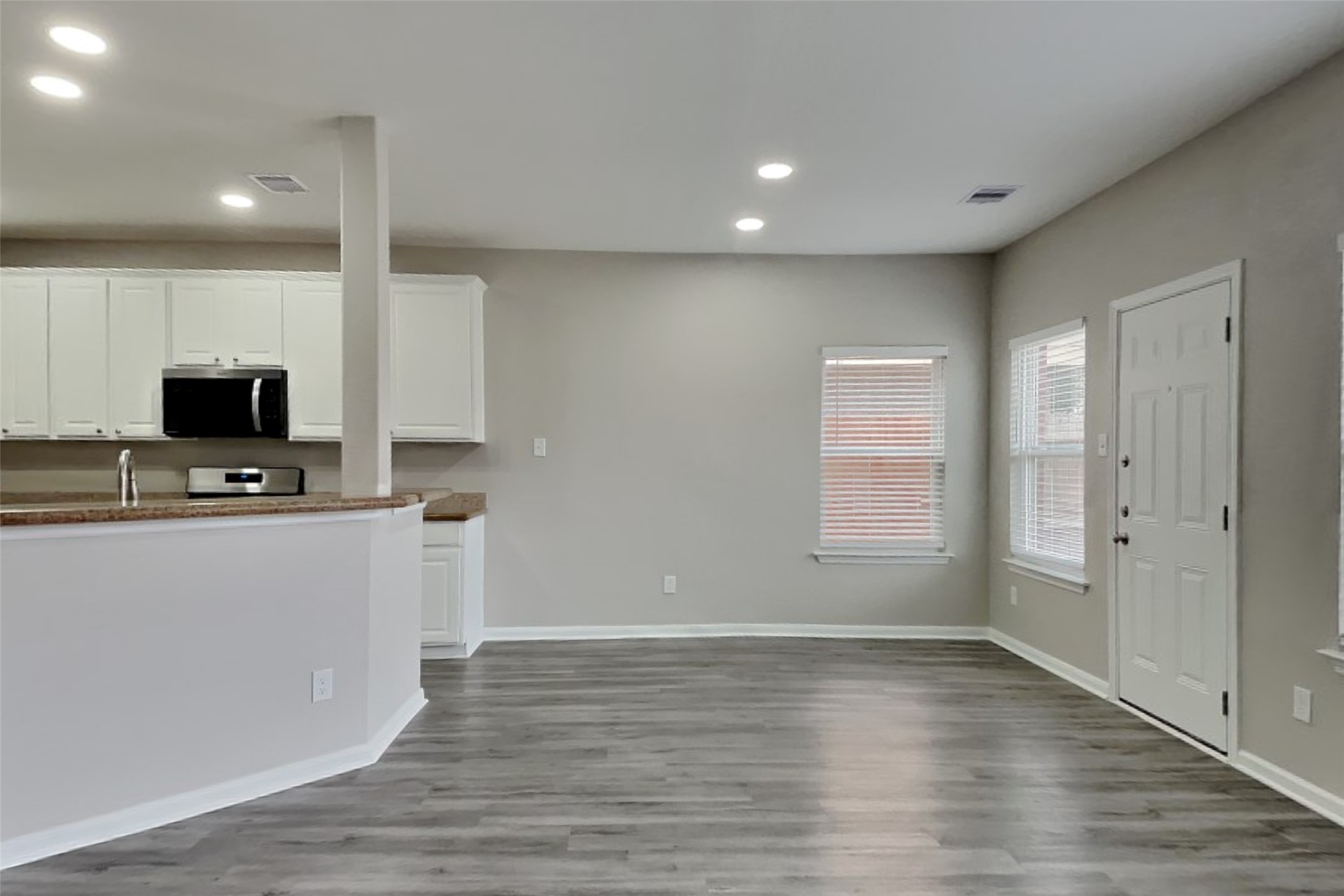 16415 Lapis River Drive Spring, TX 77379 - Photo 4 of 20