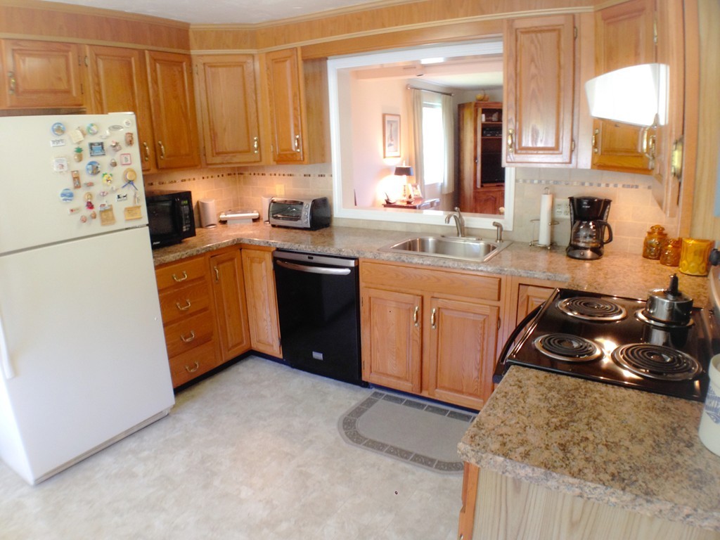 3 Court Way, Unit 3 Brewster, MA 02631 - Photo 5 of 24