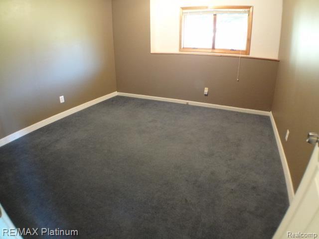 10525 Maple Road Hartland, MI 48353 - Photo 26 of 33 110.jpg