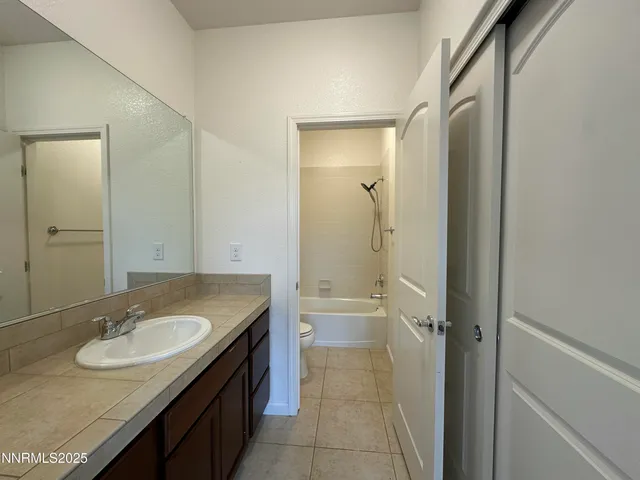 $3,800 | 9885 Kerrydale Court, Reno, NV 89521