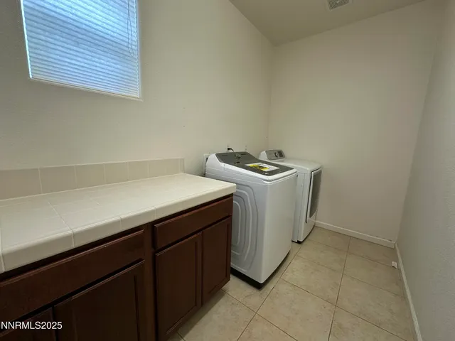 $3,800 | 9885 Kerrydale Court, Reno, NV 89521