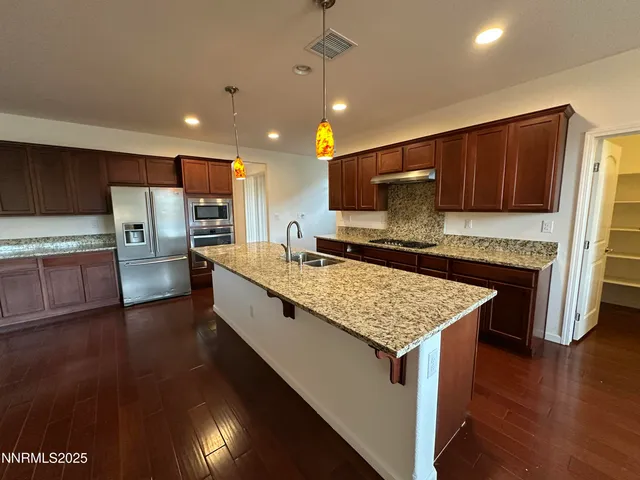 $3,800 | 9885 Kerrydale Court, Reno, NV 89521