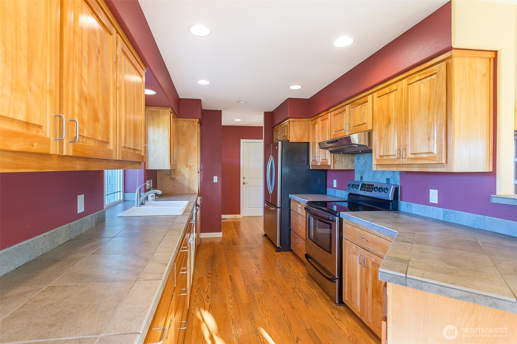 1014 North Minstrel Road Sequim, WA 98382 - Photo 19 of 35