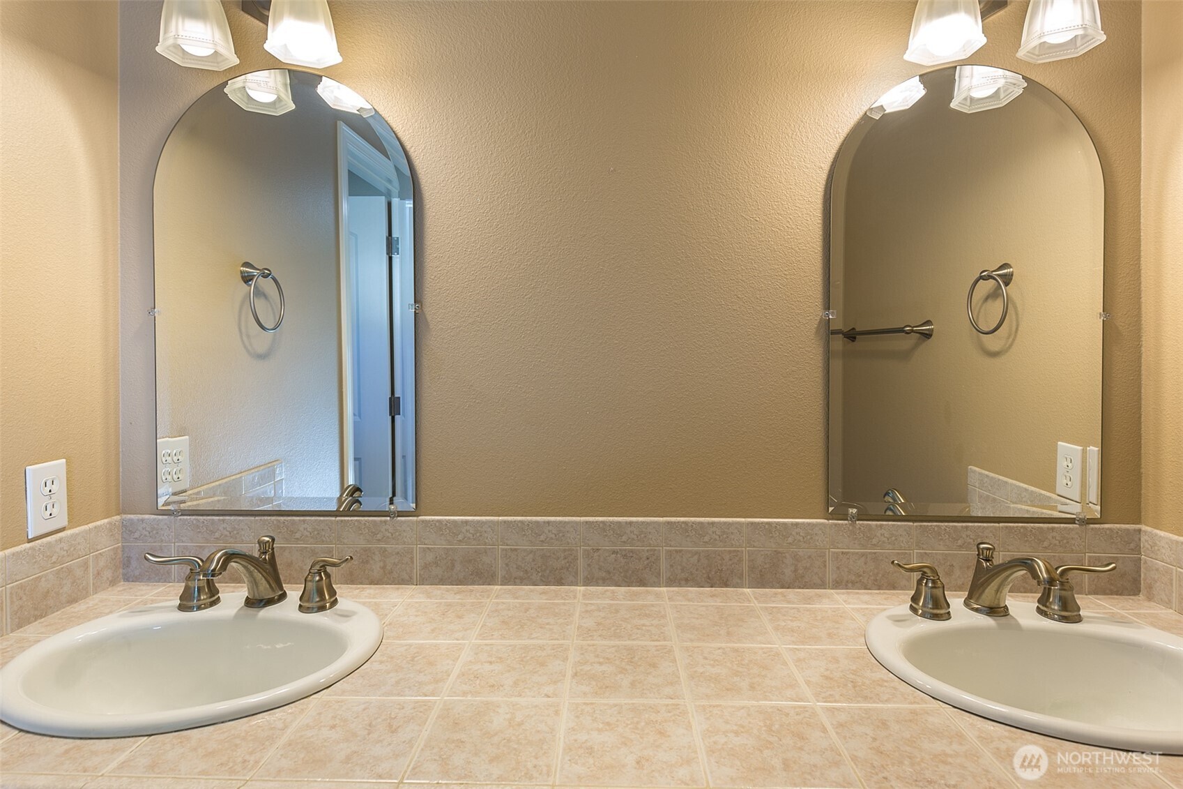 1014 North Minstrel Road Sequim, WA 98382 - Photo 27 of 35