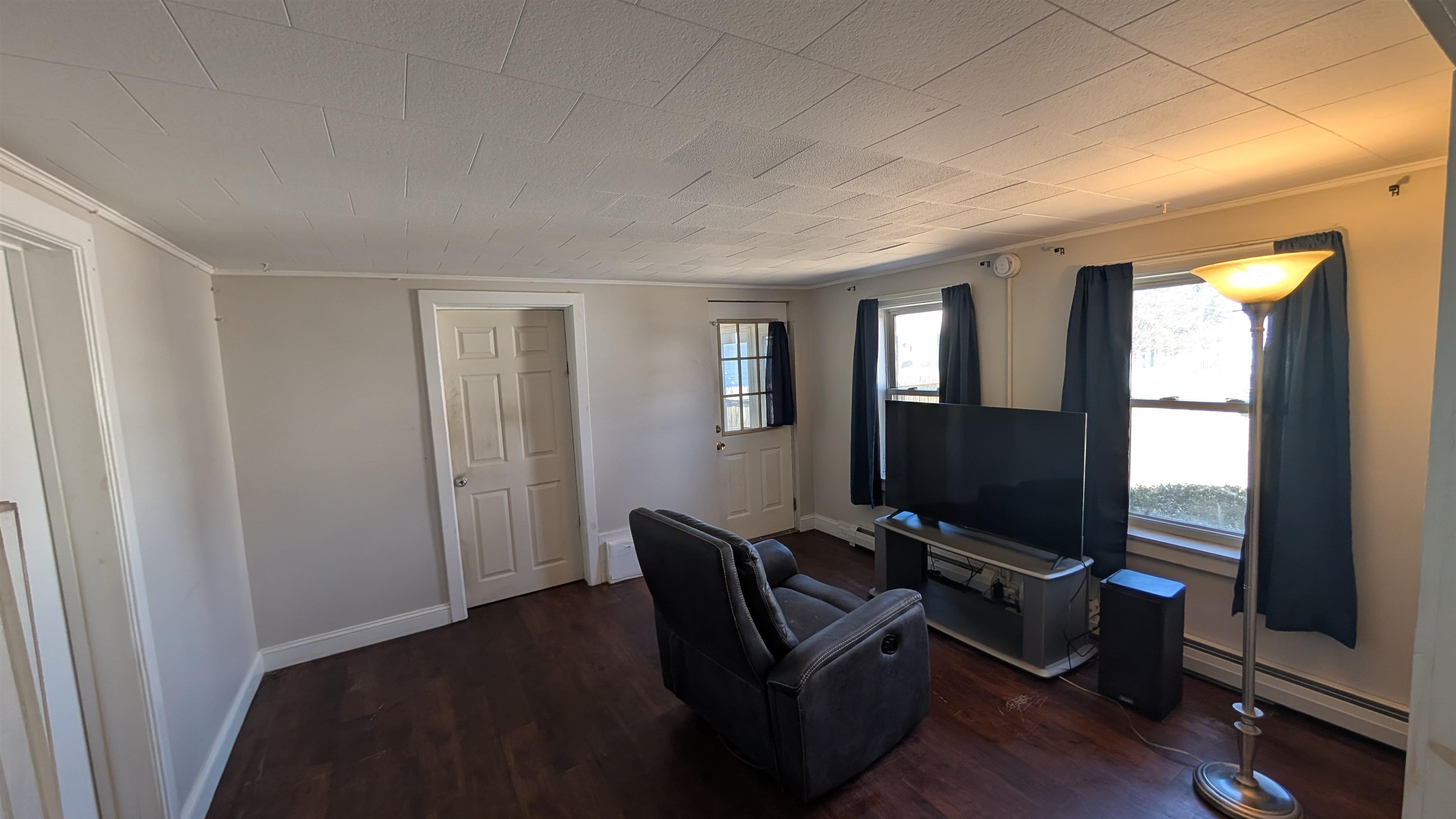 11 Bellevue Street Manchester, NH 03103 - Photo 9 of 22
