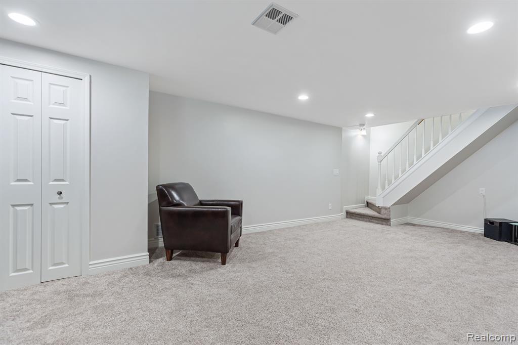 215 Parsons Lane Rochester Hills, MI 48307 - Photo 37 of 40 Gallery Image 37