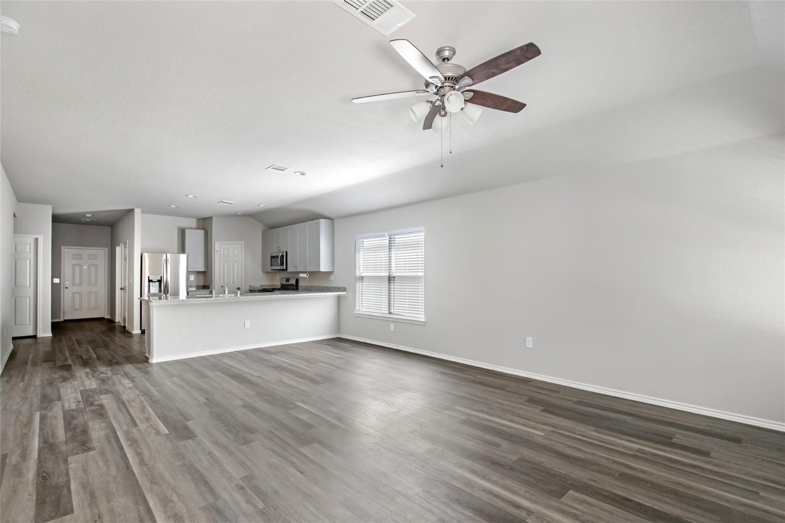 10031 Spring Creek Road Cleveland, TX 77327 - Photo 25 of 28