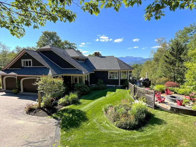 $2,100,000 | 105 North Hampshire Ridge Road, Jackson, NH 03846