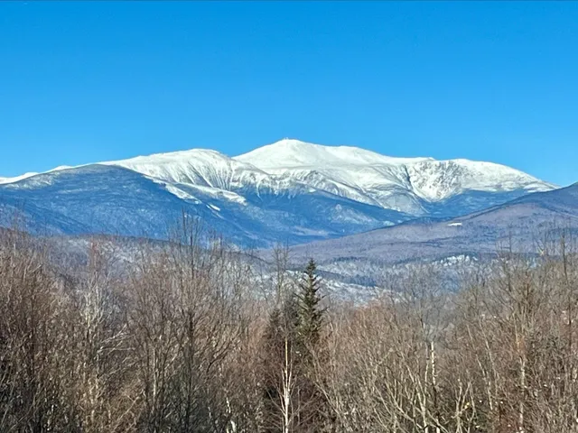 $2,100,000 | 105 North Hampshire Ridge Road, Jackson, NH 03846