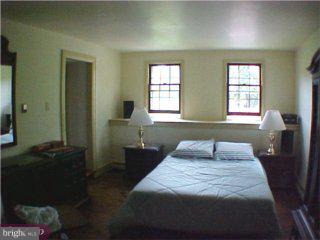 14 Carl Road Boyertown, PA 19512 - Photo 4 of 6 Gallery Image 4