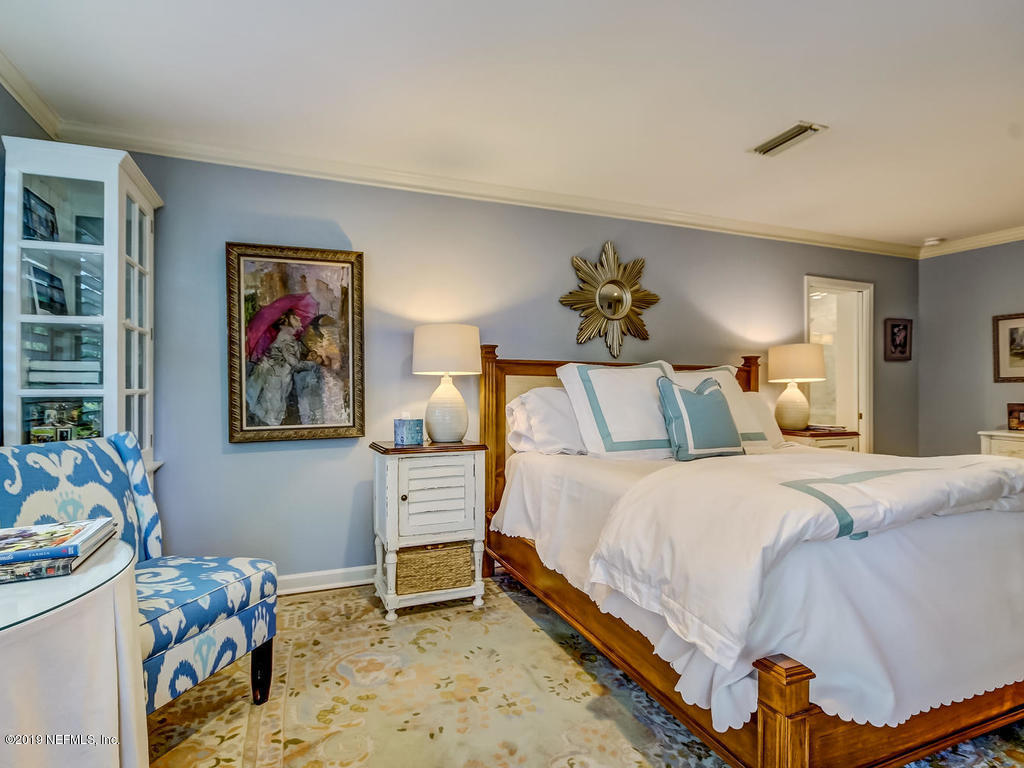 4455 Country Club Road Jacksonville, FL 32210 - Photo 22 of 63 Master Bedroom