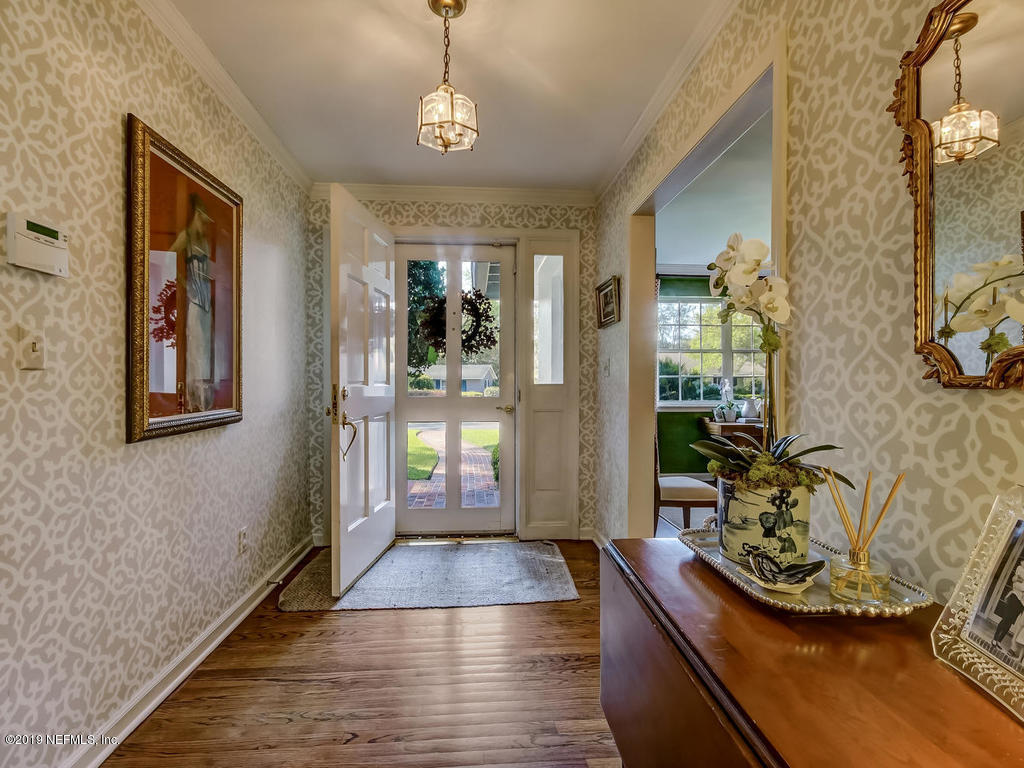 4455 Country Club Road Jacksonville, FL 32210 - Photo 4 of 63 Looking back to the glass front door
