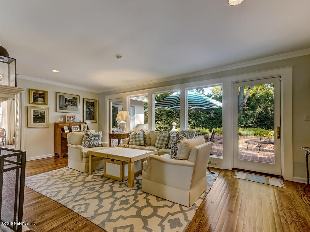 4455 Country Club Road Jacksonville, FL 32210 - Photo 7 of 63 Lovely wood floors