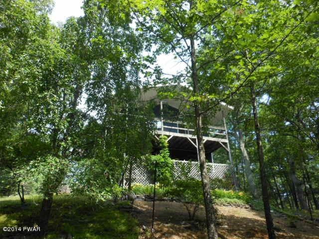 2370 Eagle Path Bushkill, PA 18324 - Photo 5 of 18 Gallery Image 5