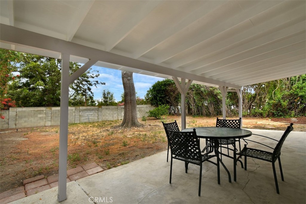 7006 Helmsdale Road West Hills, CA 91307 - Photo 34 of 41