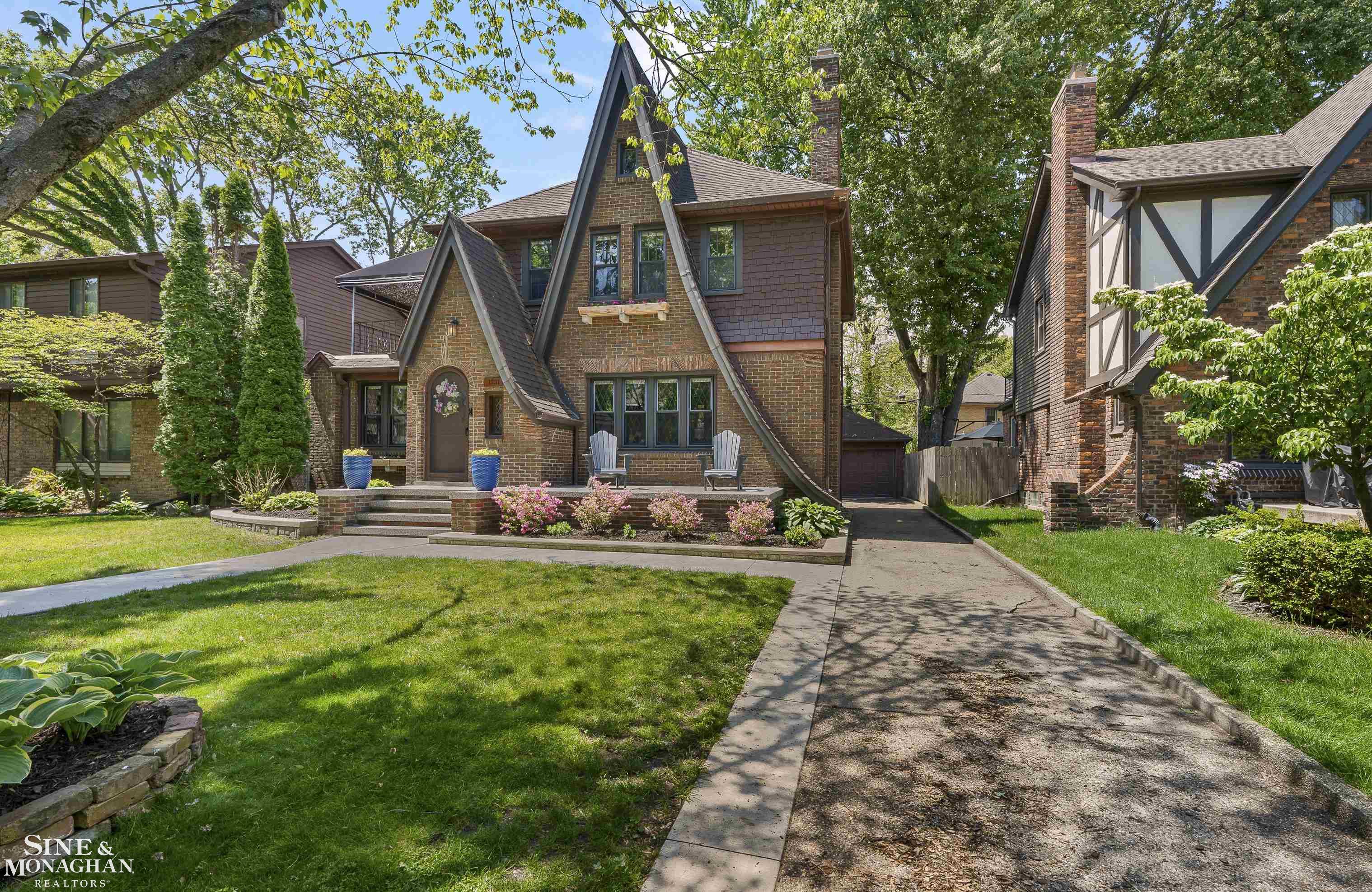 1231 Grayton Street Grosse Pointe, MI 48230 - Photo 51 of 53 50209299-30bb9a1e-f61e-4485-97f1-215517cc9d71.JPG