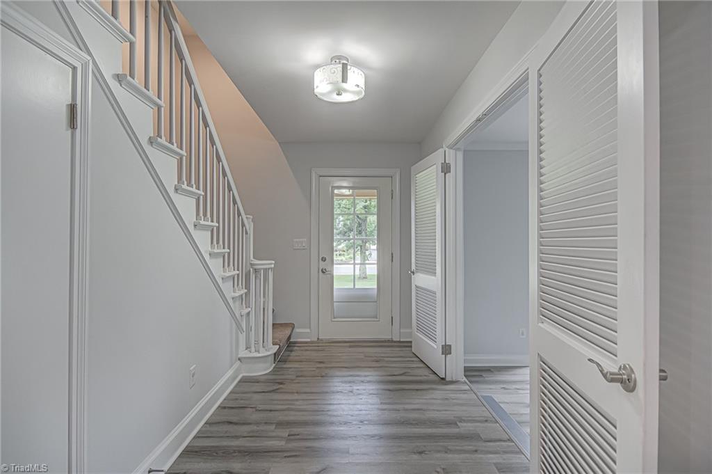 7295 Broad Street Rural Hall, NC 27045 - Photo 4 of 35