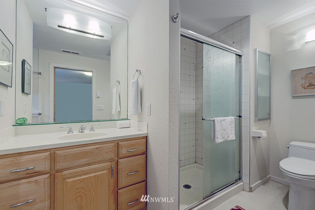 4336 Southwest Luana Beach Road Vashon, WA 98070 - Photo 15 of 40