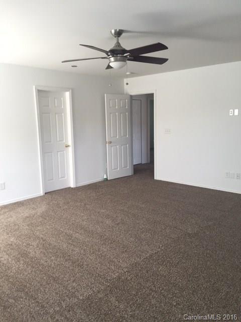 8740 Chalkstone Road, Unit 40 Charlotte, NC 28216 - Photo 11 of 22 Gallery Image 11