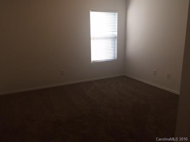 8740 Chalkstone Road, Unit 40 Charlotte, NC 28216 - Photo 9 of 22 Gallery Image 9