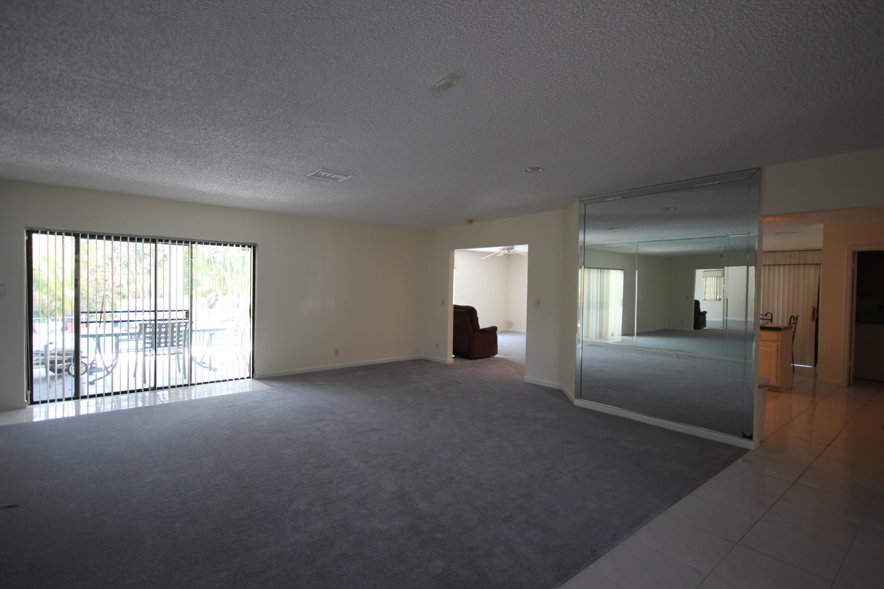 7301 East Country Club Boulevard Boca Raton, FL 33487 - Photo 3 of 11 IMG_0802
