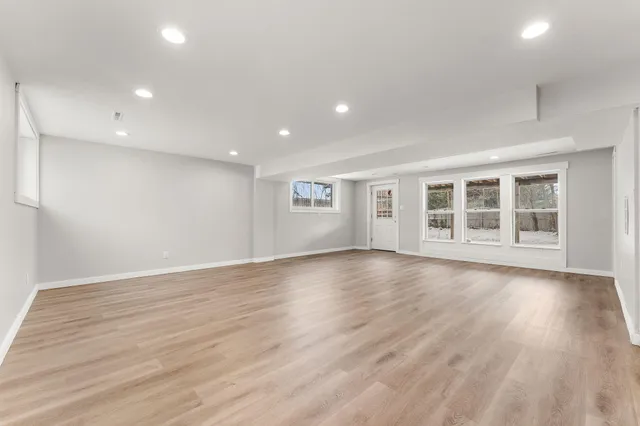 $2,300 | 2602 Oakwood Avenue, Valparaiso, IN 46383